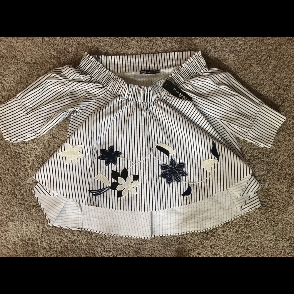 Off the shoulder striped blouse
